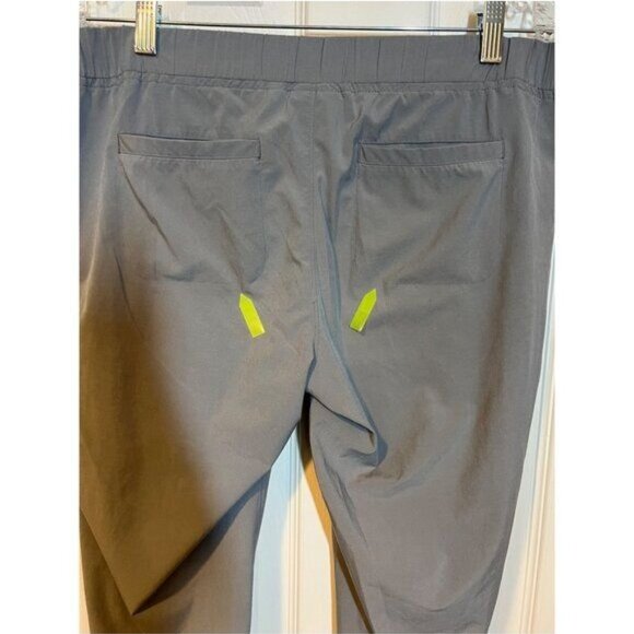 Athleta Flint Grey Aspire Ankle Pant Travel Commute Size 4 Women's - Picture 8 of 12